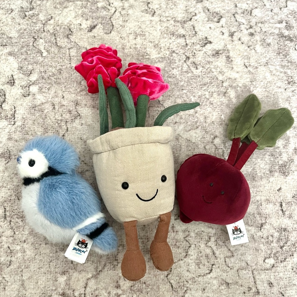 Jellycat Amuseable HTF Hyacinth Bluejay Beet Lot